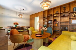 Nicht klassifiziertes Bild, 3 von 37, Schaltfläche