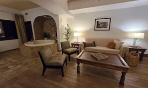 Interior - Spacious 3BR Condo Retreat (Wisconsin Dells)