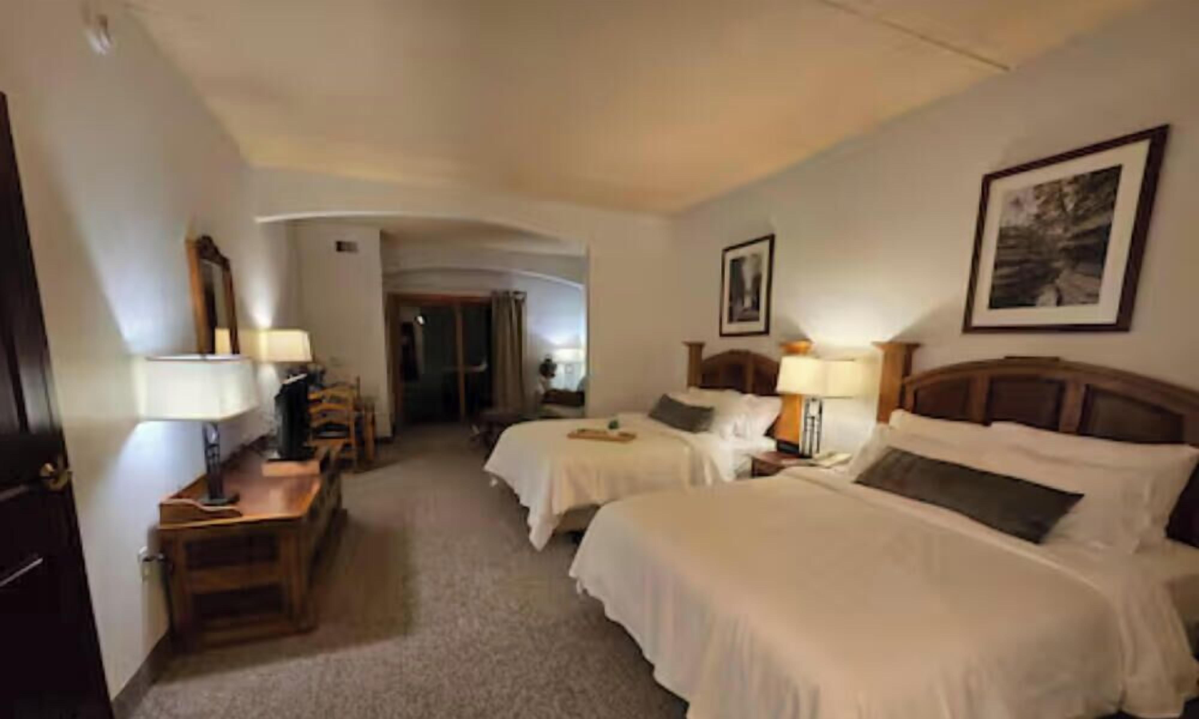 3 bedrooms, iron/ironing board, travel crib, free WiFi