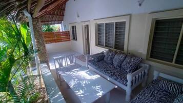 Appartement familial, vue sur le jardin | Vue du balcon