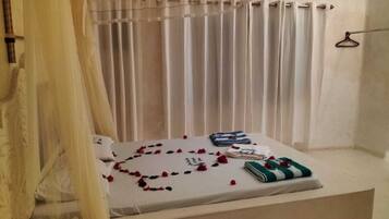 Deluxe Apartment, Balcony, Garden View | Individually decorated, individually furnished, free WiFi