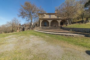 Exterior - Il Casale del Sughereto (Bolsena)