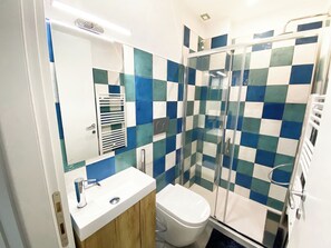 Unclassified image, 5 of 6, button - Agriloft 5 (Bordighera)