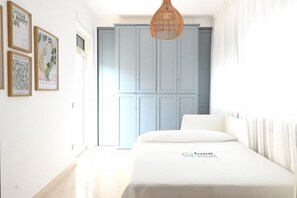 3 bedrooms - SE216 – Senigallia, spacious and bright four-room apartment 50 meters from the beach (Senigallia)