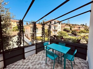 Nicht klassifiziertes Bild, 2 von 6, Schaltfläche