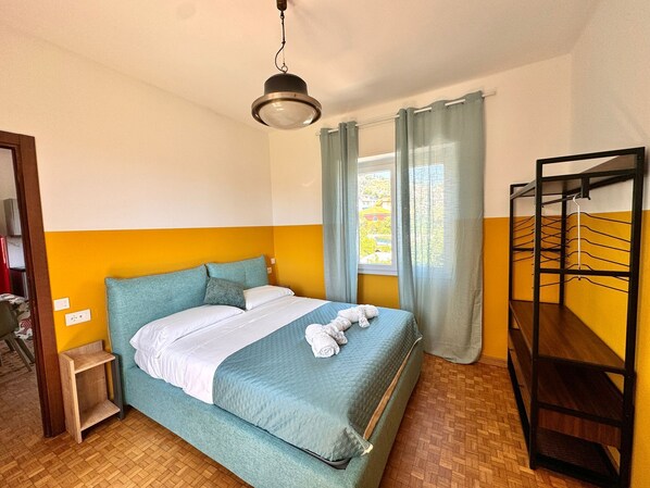 2 bedrooms, WiFi, bed sheets