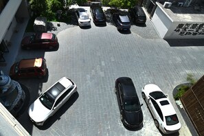 Rollstuhlgerechte Van-Parkplätze