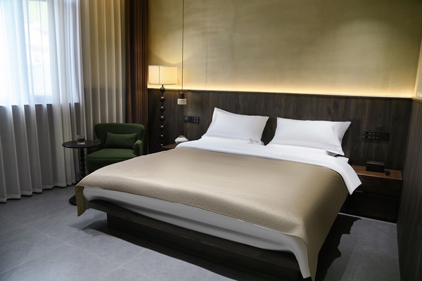 Basic Double Room | WiFi (free)