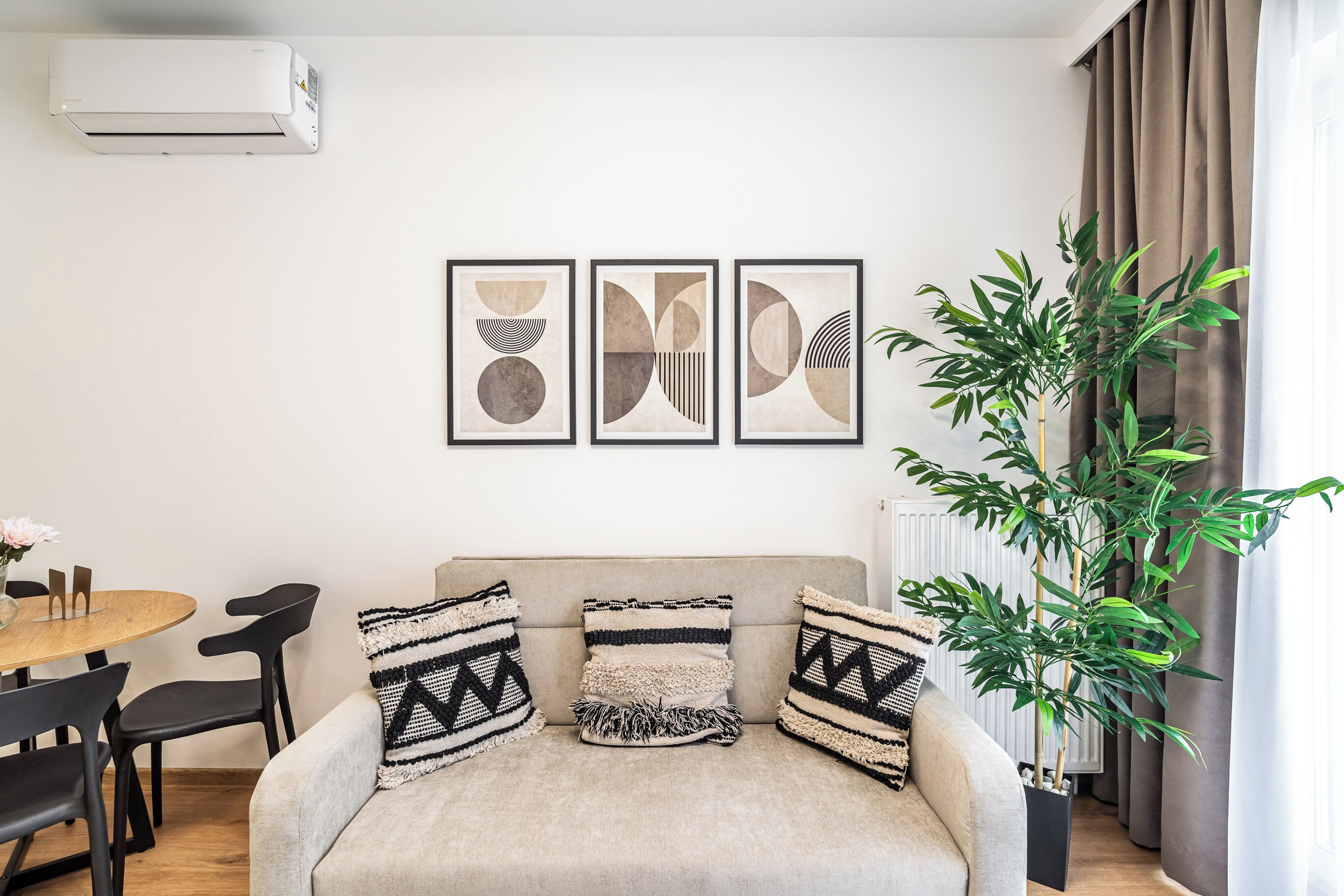 Apartament, balcó | Sala d'estar | Televisor intel·ligent 