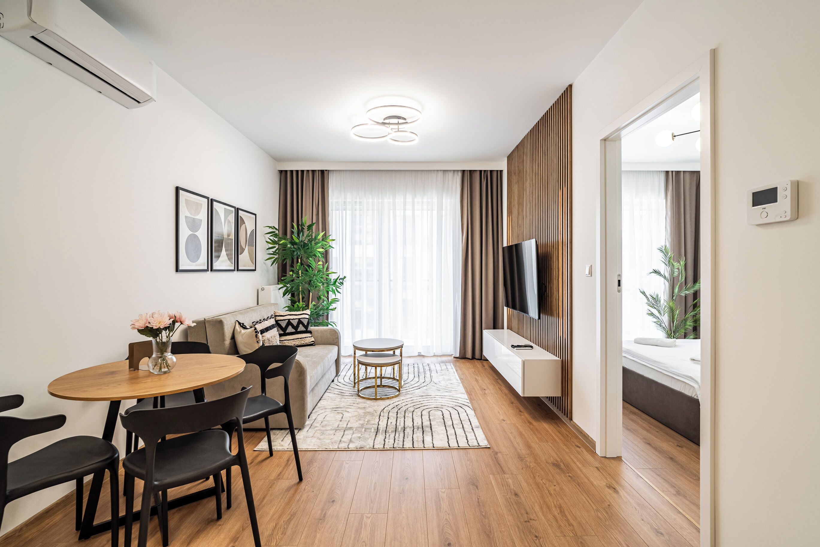Apartment, Balkon | Wohnzimmer