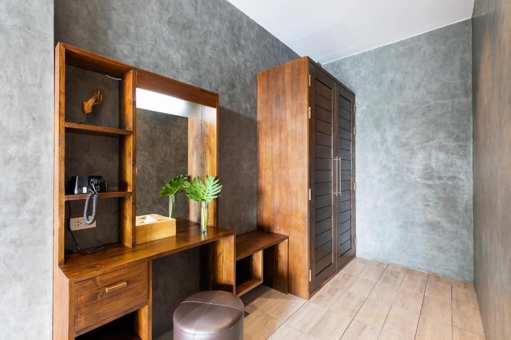 Town House Double Pool View | Living area