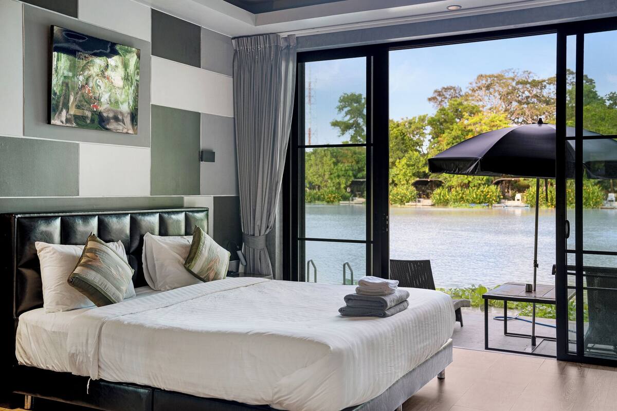 Superior Double Room, Lake View