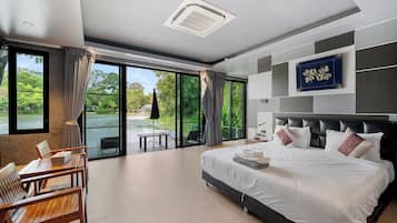 Deluxe Double Room, Lake View