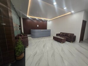 Reception - Hotel Astravista (Jaipur)