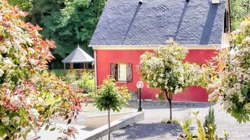 Enceinte de lâhĂ©bergement