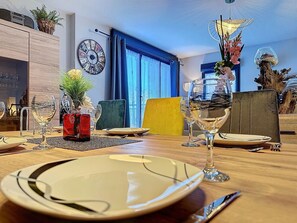 Dining - Spacieux T4 avec Terrasses à 5 minutes de Pau (Lons)