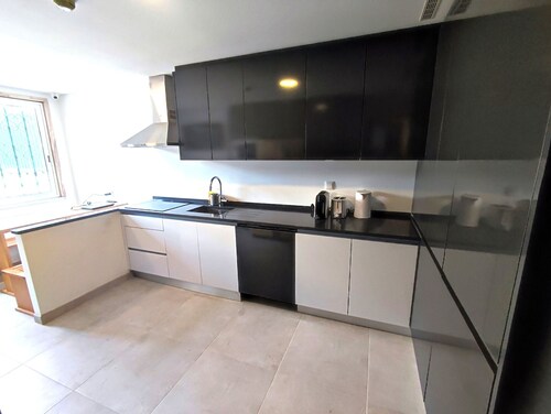 Lisbon Airport GuestHouse GAL Olivais – Comfort, Terrace and Premium Location in Olivais