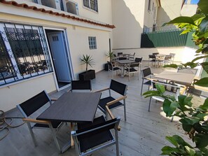 Imagen sin descripción, 3 de 35, botón