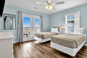 8 chambres, fer et planche à repasser, lit parapluie, Wi-Fi gratuit