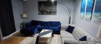 Northside Comfort! Pet Friendly Budget Rental close to HSC and The Forks!!!