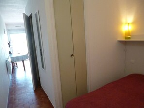 Free WiFi - Cozy studio, pets allowed - 2 guests (Balaruc-les-Bains)