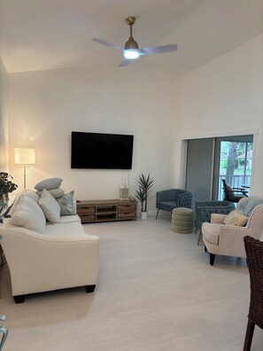 Imagen sin descripción, 4 de 33, botón