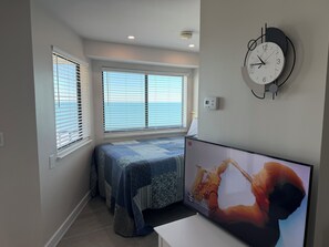 1 chambre, fer et planche à repasser, Wi-Fi gratuit, draps fournis