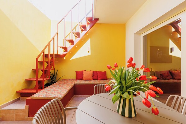 Unclassified image, 1 of 33, button - Laranjal Rive Gauche (Tavira)