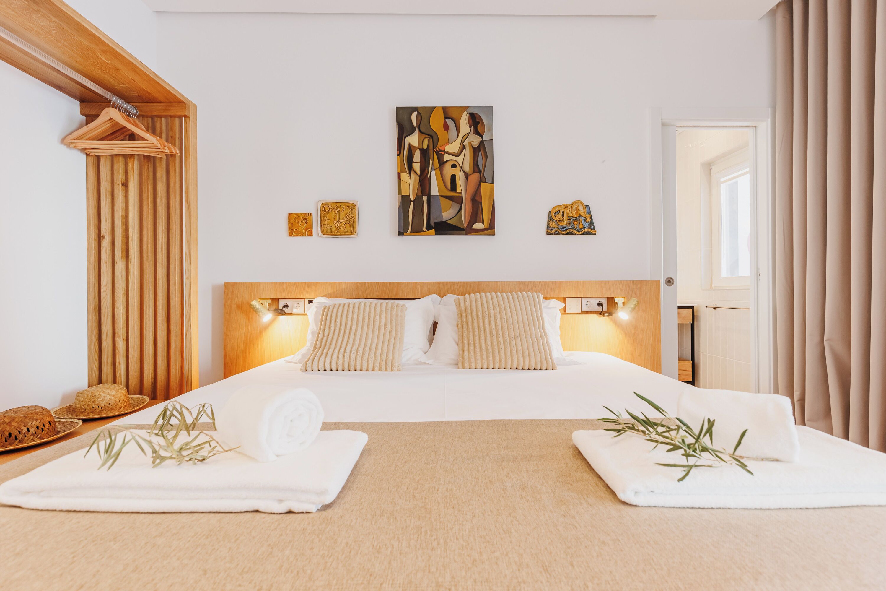 أغطية فراش متميزة وألحفة محشوة بالريش وبديكورات فريدة لكل غرفة