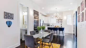 House | 3 bedrooms, Internet