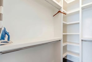 House | 3 bedrooms, Internet - Rooftop Views Patio Lounge Near Downtown Nashville (Nashville)