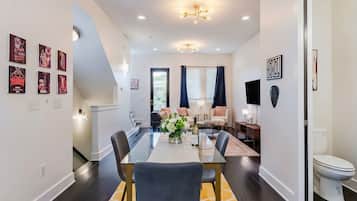 Hus | 3 sovrum och internet