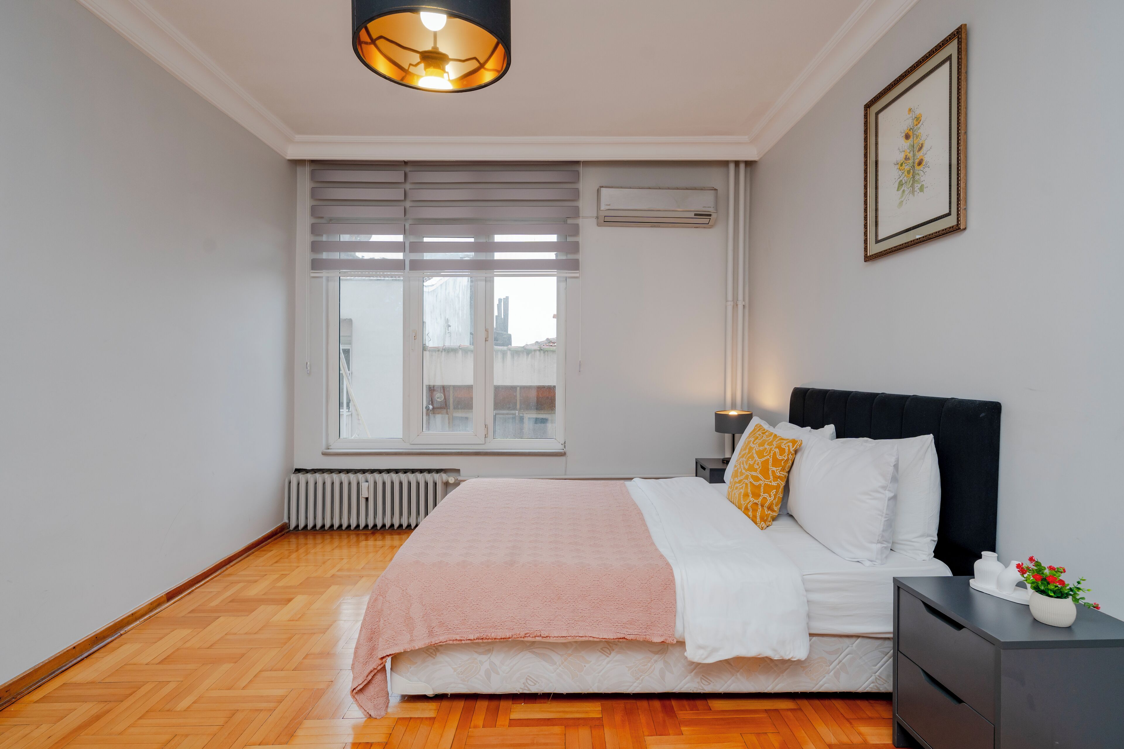 4 Schlafzimmer, Bügeleisen/Bügelbrett, WLAN, Bettwäsche