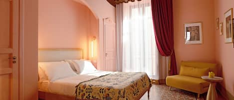 Deluxe Room, Balcony | Desk, free WiFi
