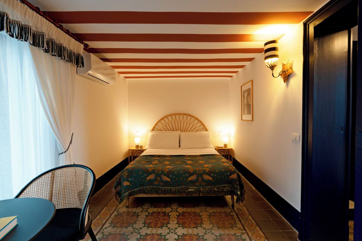 Classic Double Room | Desk, free WiFi