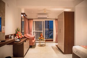 미분류 이미지, 3/44장, 버튼