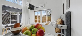 Entire Malmö guest house with private terrace, king bed & free parking