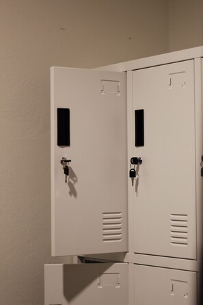 Unclassified image, 5 of 12, button - Cozyheim Hostel (Bangkok)