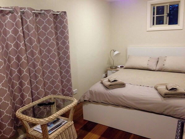 Room, 1 Bedroom, Balcony