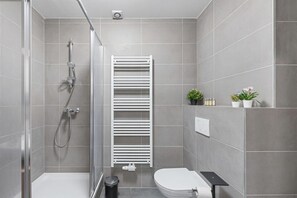 Deluxe-Apartment | Badezimmer