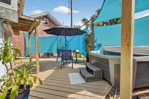 Terrace/patio - Blue Angels Beach Bungalow (Pensacola)