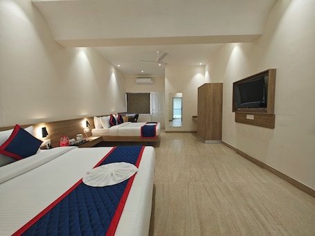 Family Room | Desk, free WiFi. Hotel Shivam by Greenwoods Resorts