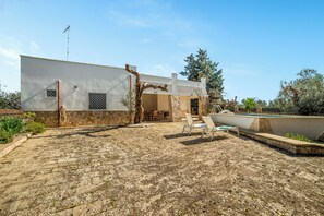 Standard Villa, Multiple Bedrooms, 2 Bathrooms (Villino Salentum Pool&Greenery) | Terrace/patio - Villino Salentum Pool&greenery (Racale)