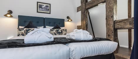 2 chambres, fer et planche Ă repasser, Wi-Fi, draps fournis