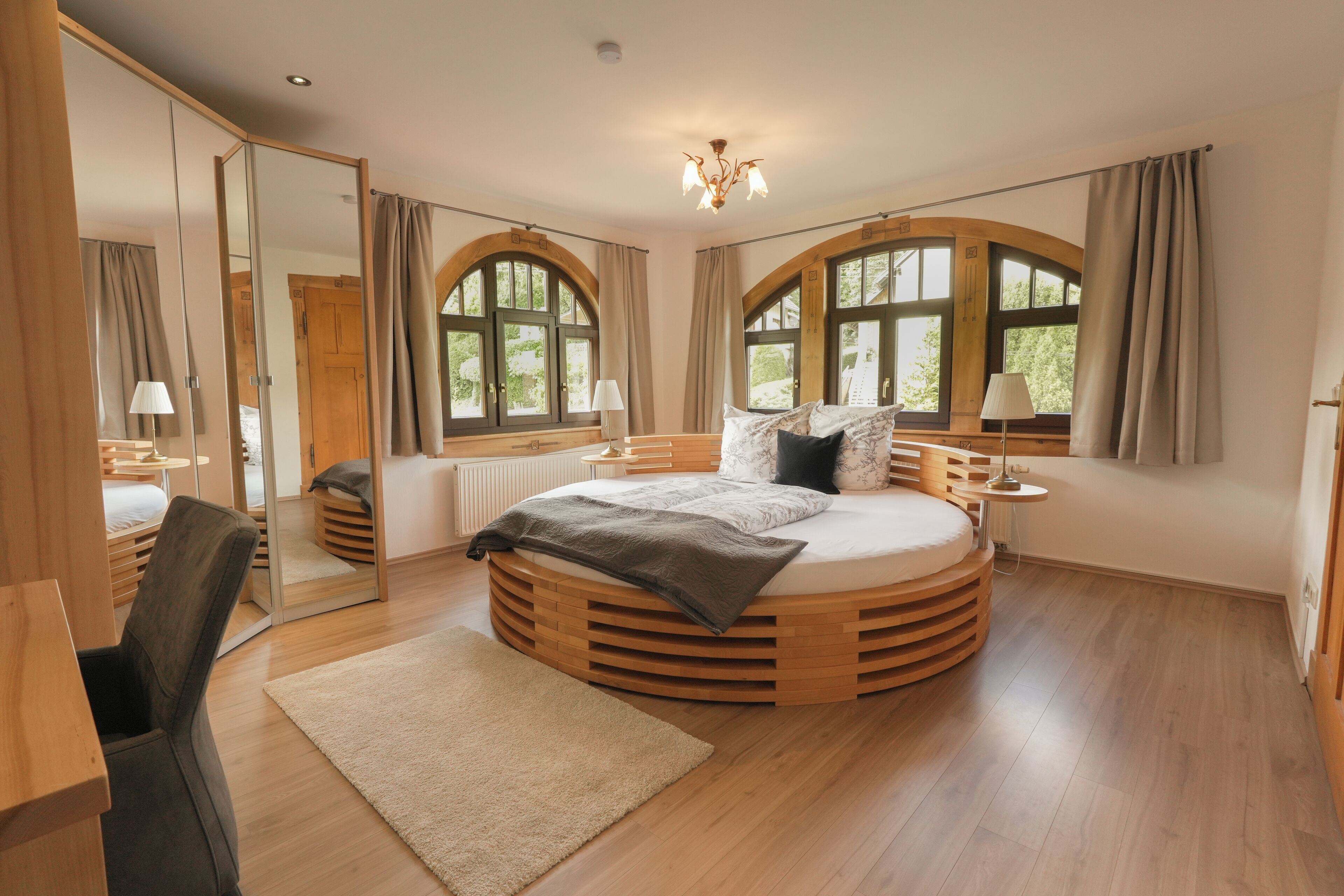 Reisekinderbett, kostenloses WLAN, Bettwäsche