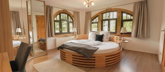 Modern art nouveau villa in the natural paradise of Großer Gleichberg