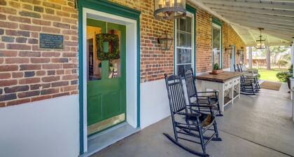 Hot Tub Access: Historic Group Getaway in Amherst!