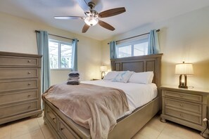 House (4 Bedrooms) | Interior - 5 Mi to Beaches! Family Home in Fort Lauderdale (Fort Lauderdale)