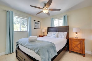House (4 Bedrooms) | Interior - 5 Mi to Beaches! Family Home in Fort Lauderdale (Fort Lauderdale)