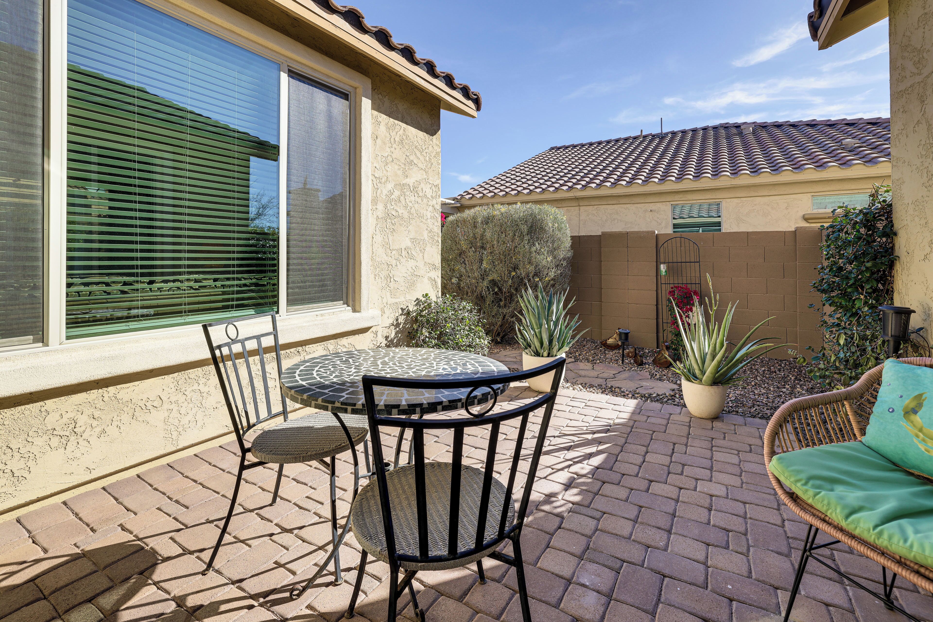 House (2 Bedrooms) | Interior